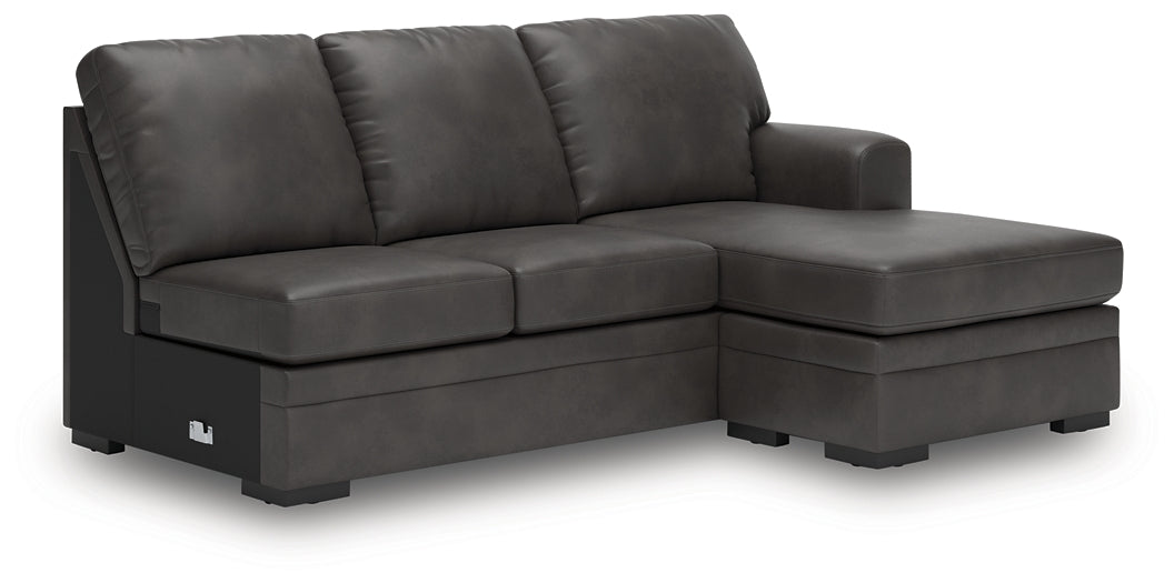 Lofton-Pike 2-Piece Sectional with Chaise