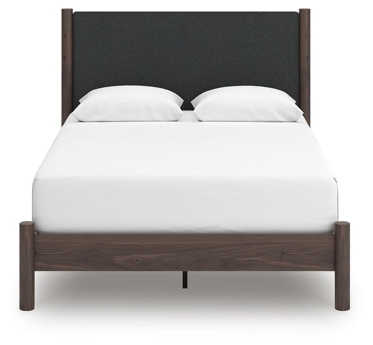 Pamytta Queen Upholstered Panel Platform Bed, Dresser, Mirror, Chest and Nightstand