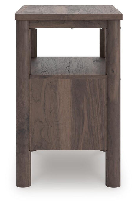 Pamytta Full Panel Bed, Dresser, Mirror and Nightstand