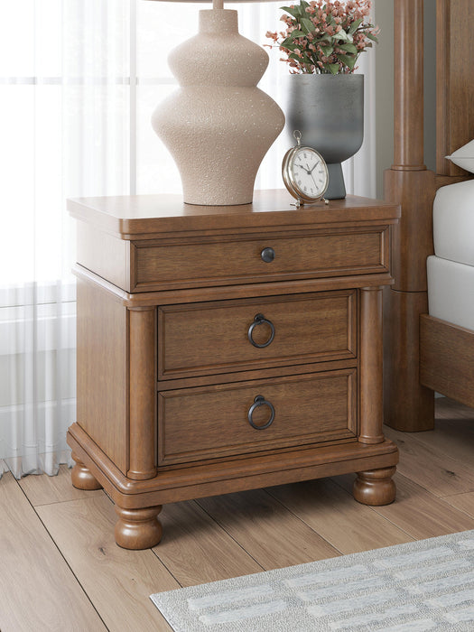 Rowlenstown King Poster Bed with Mirrored Dresser and Nightstand