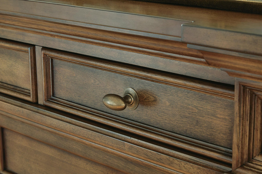 Frantanna Dresser