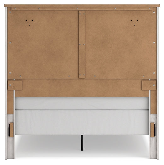 Schoenberg Queen Panel Bed with Mirrored Dresser and 2 Nightstands