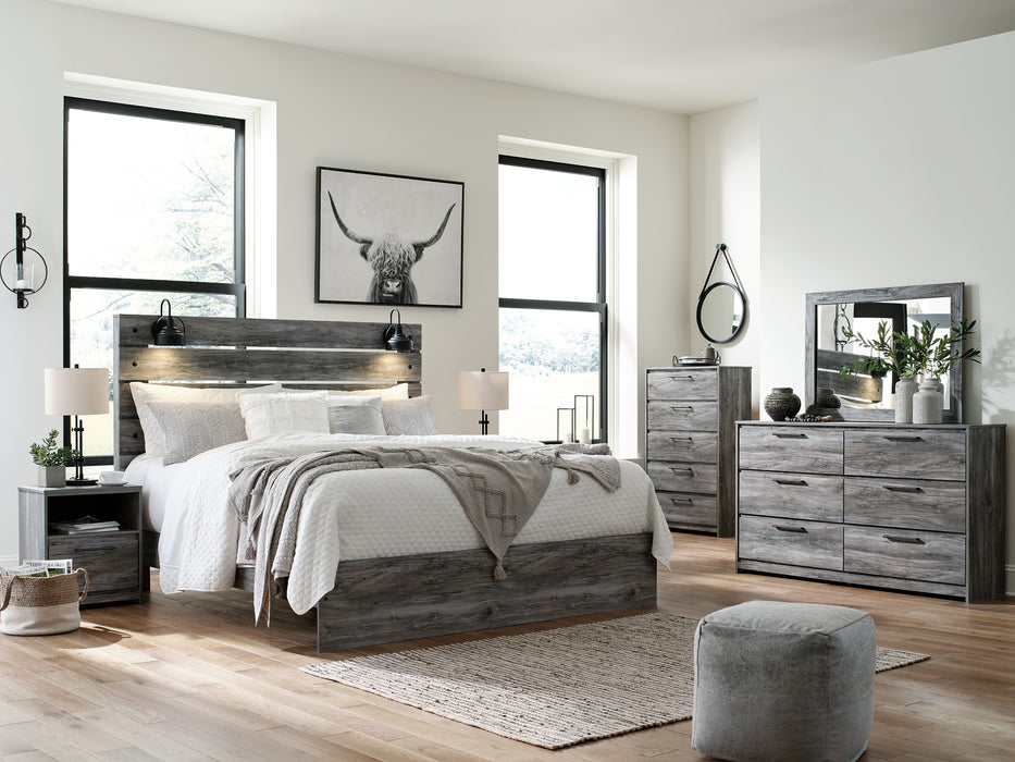 Baystorm King Panel Bed with Mirrored Dresser, Chest and 2 Nightstands